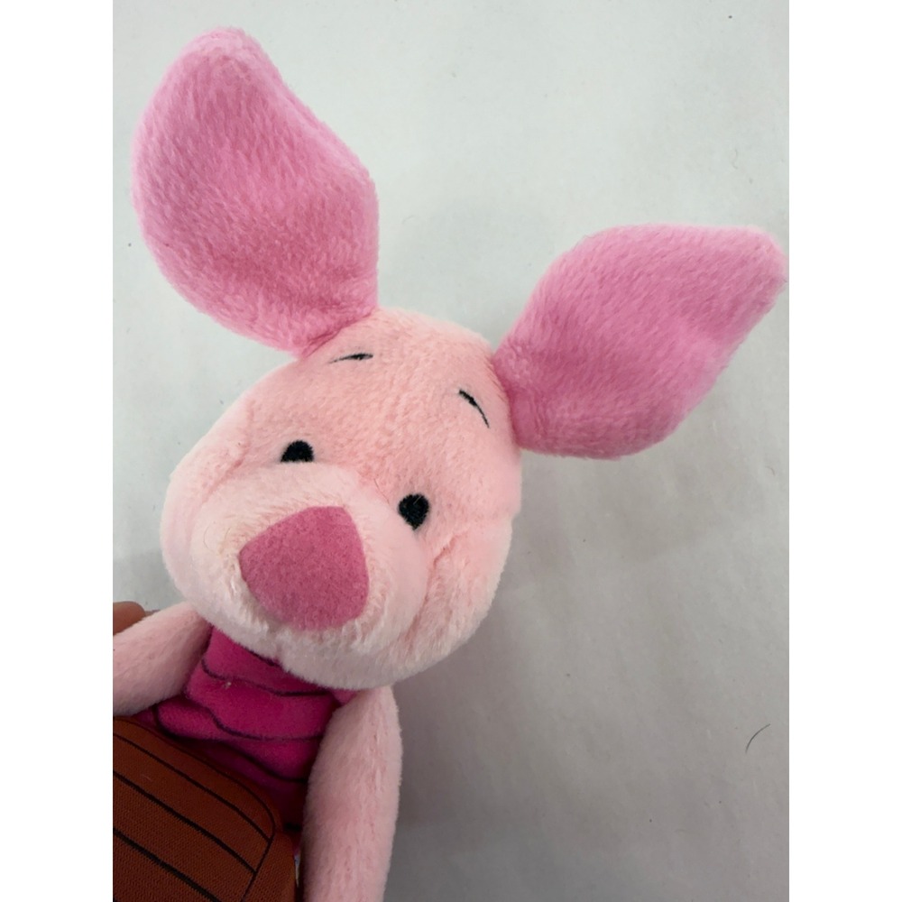 Disney Mattel Star Bean Piglet Plush Holding Treasure Chest Pink Winnie the Pooh - Picture 2 of 9
